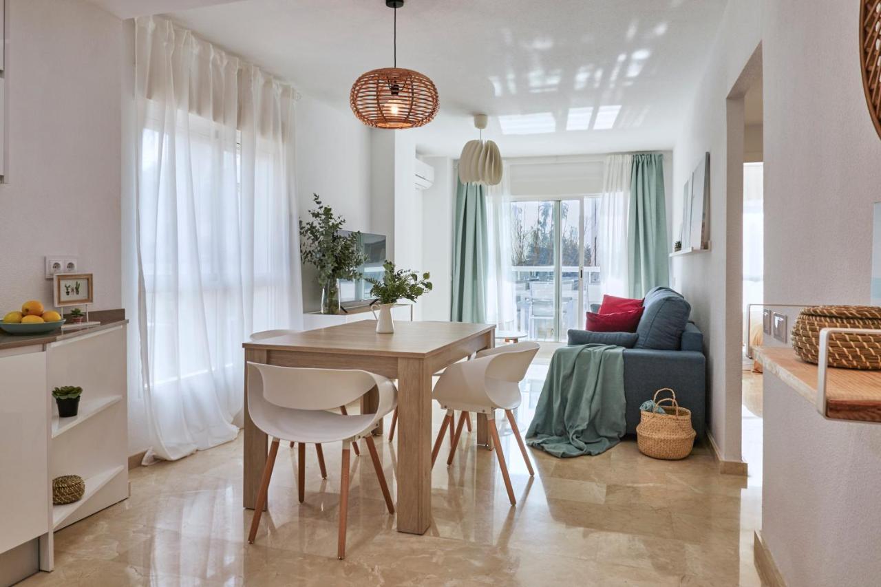 אלביר Bright Sunny Albir Beach Apartment מראה חיצוני תמונה