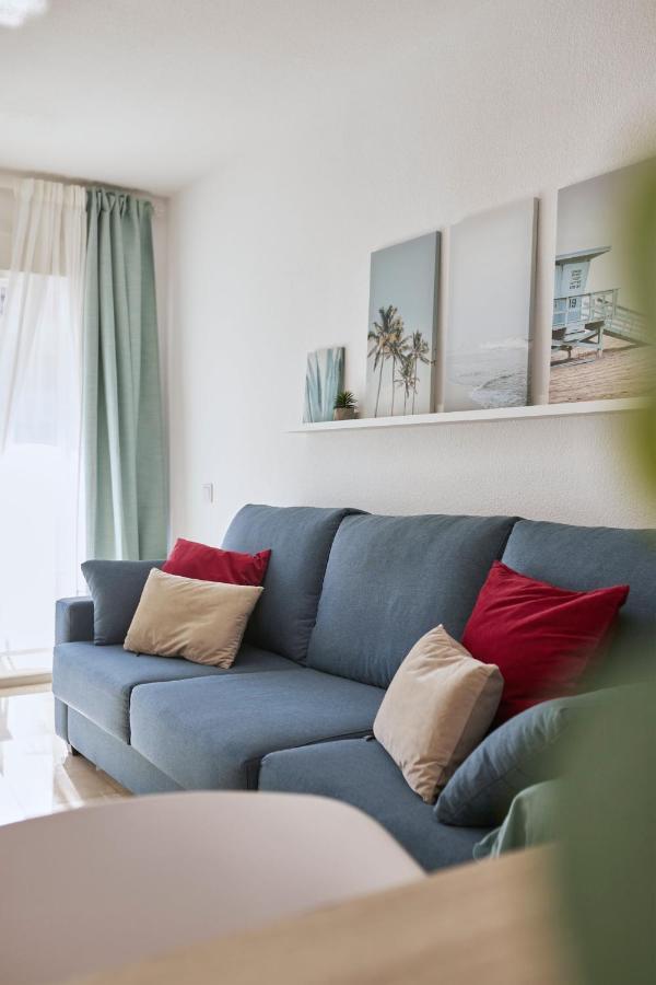 אלביר Bright Sunny Albir Beach Apartment מראה חיצוני תמונה
