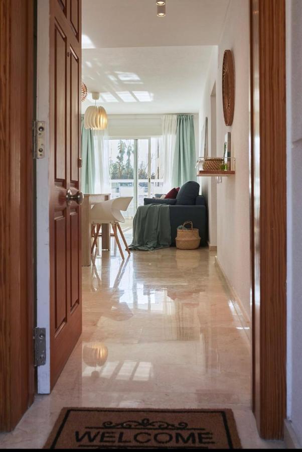 אלביר Bright Sunny Albir Beach Apartment מראה חיצוני תמונה