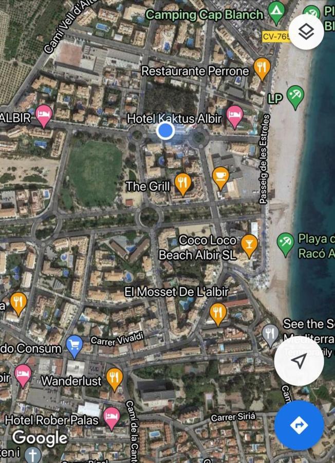 אלביר Bright Sunny Albir Beach Apartment מראה חיצוני תמונה