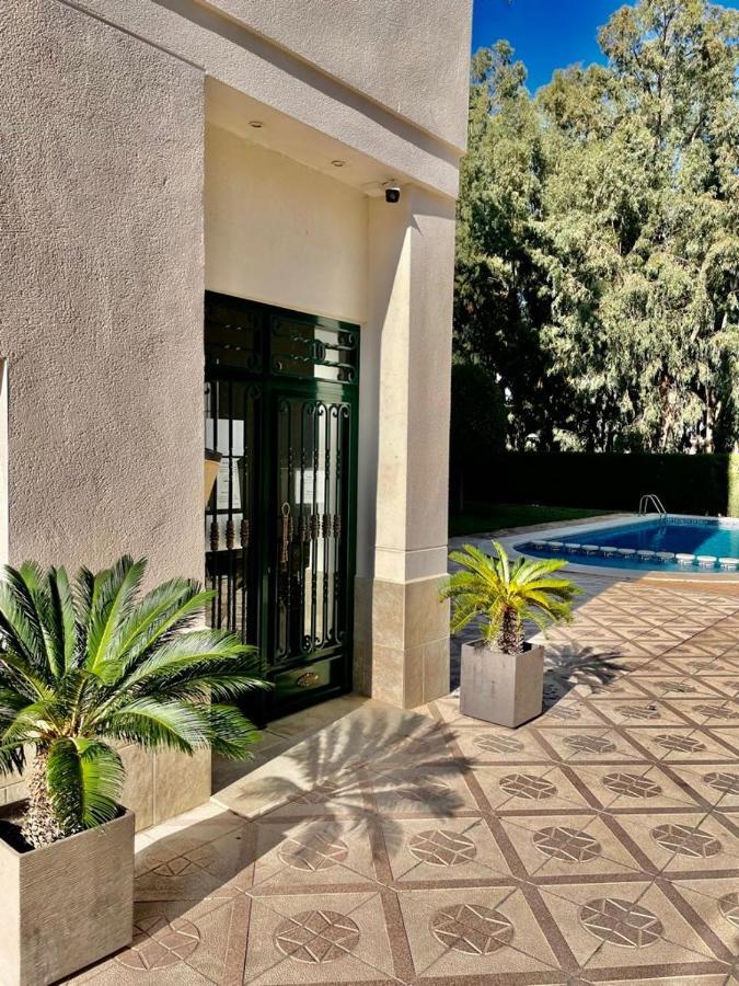 אלביר Bright Sunny Albir Beach Apartment מראה חיצוני תמונה