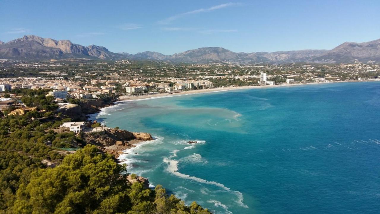 אלביר Bright Sunny Albir Beach Apartment מראה חיצוני תמונה