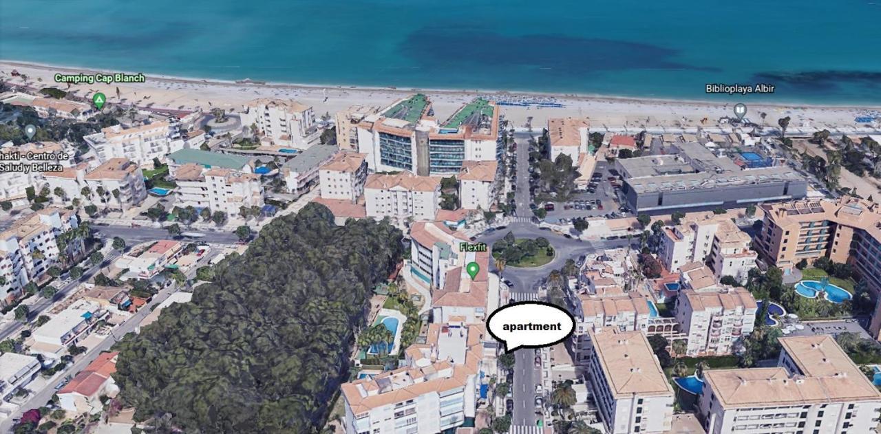 אלביר Bright Sunny Albir Beach Apartment מראה חיצוני תמונה